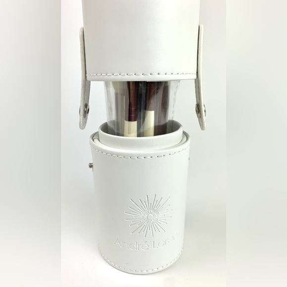 André Lorent vegan makeup brushes and travel case- NWOT - Picture 2 of 10